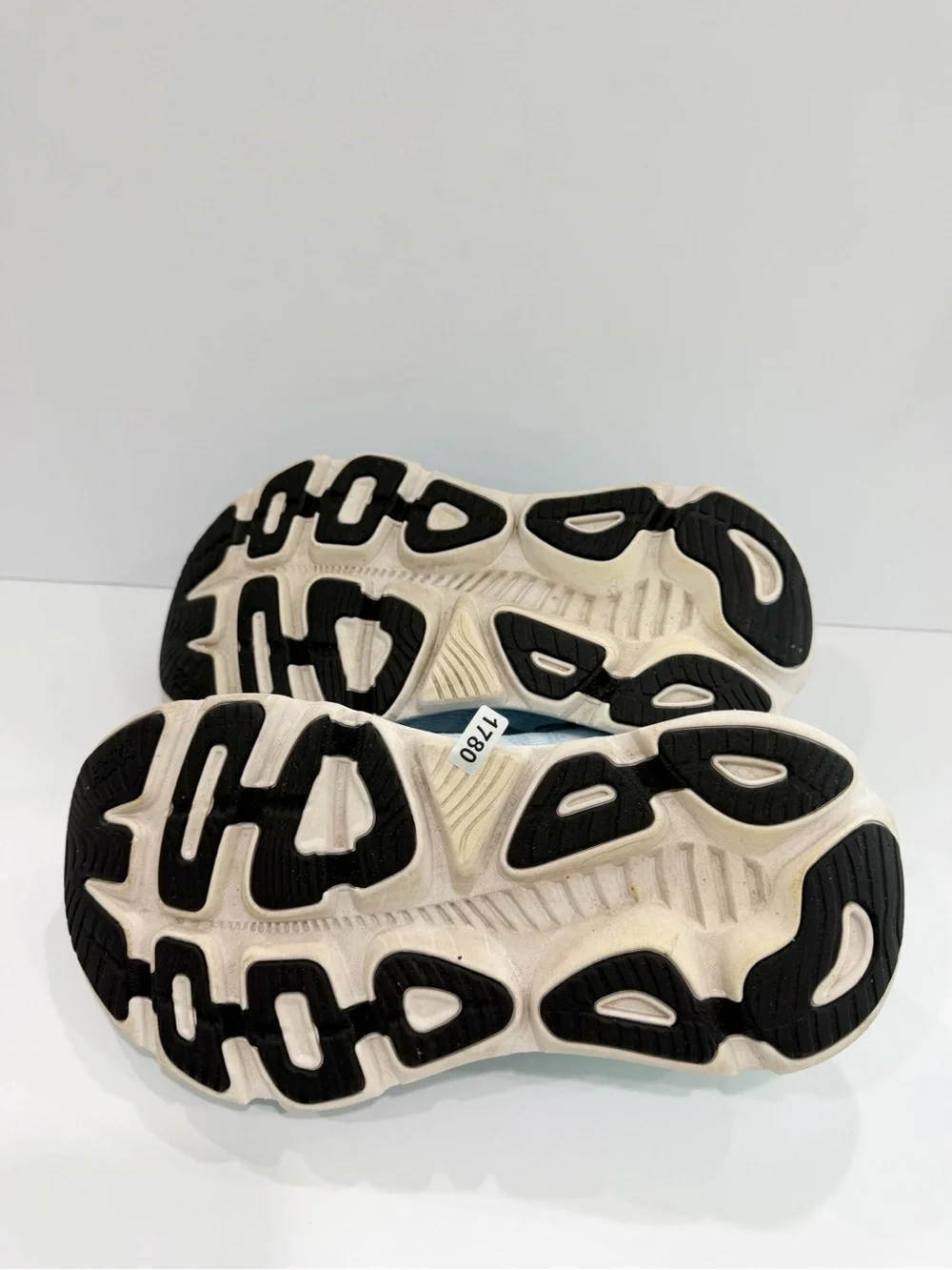 Hoka One One Gaviota 5 Women’s Shoes
